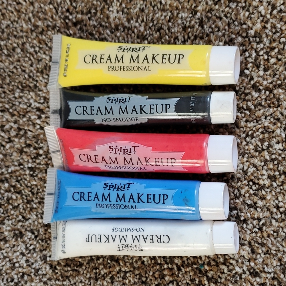 Spirit cream makeup